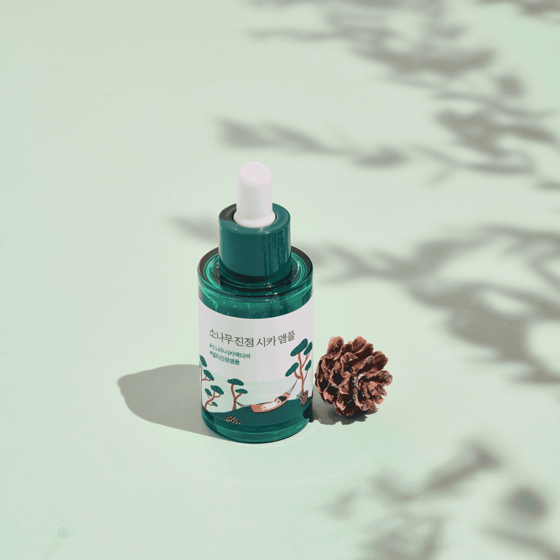 Pine Calming Cica Ampoule - Round Lab