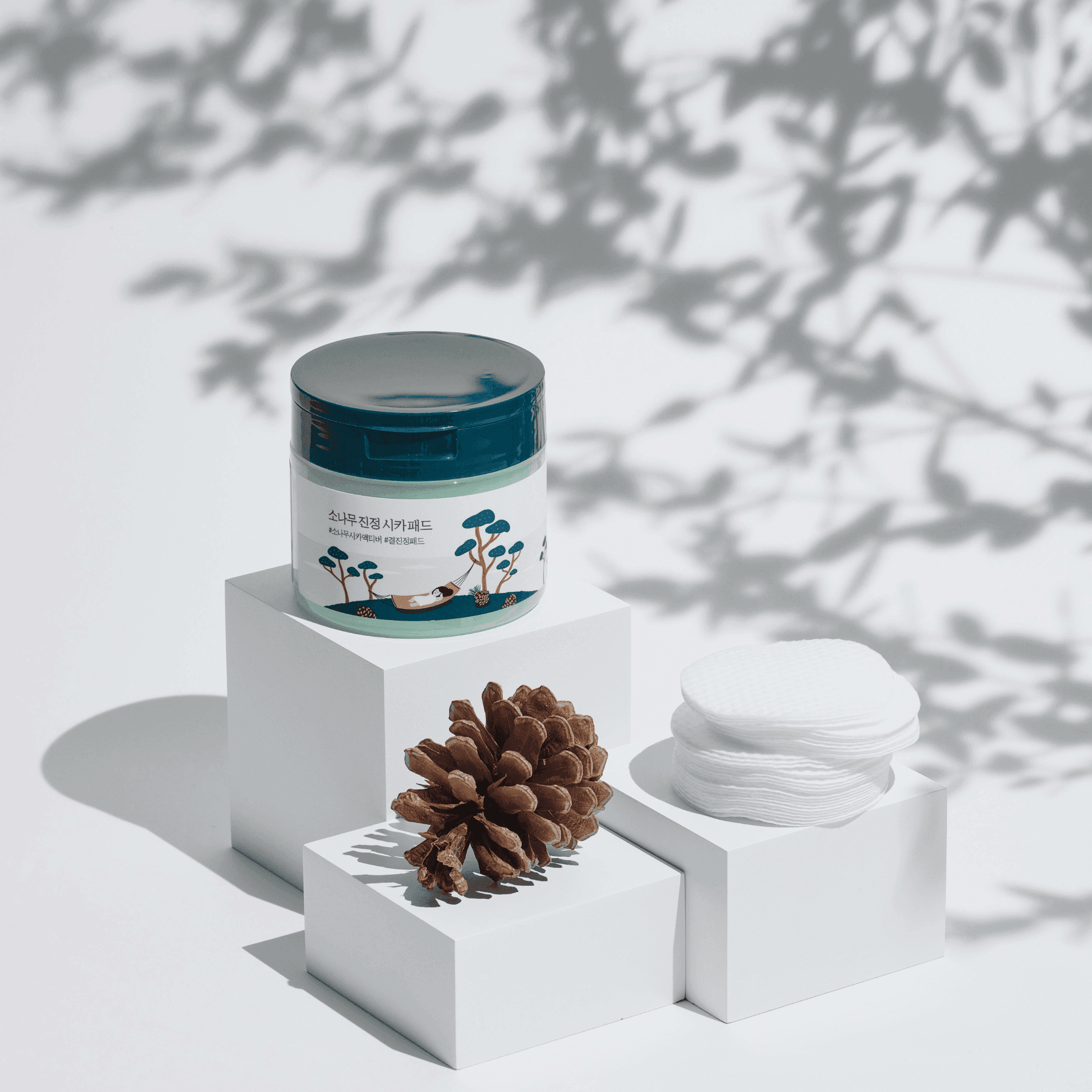 Pine Calming Cica Pad - Round Lab