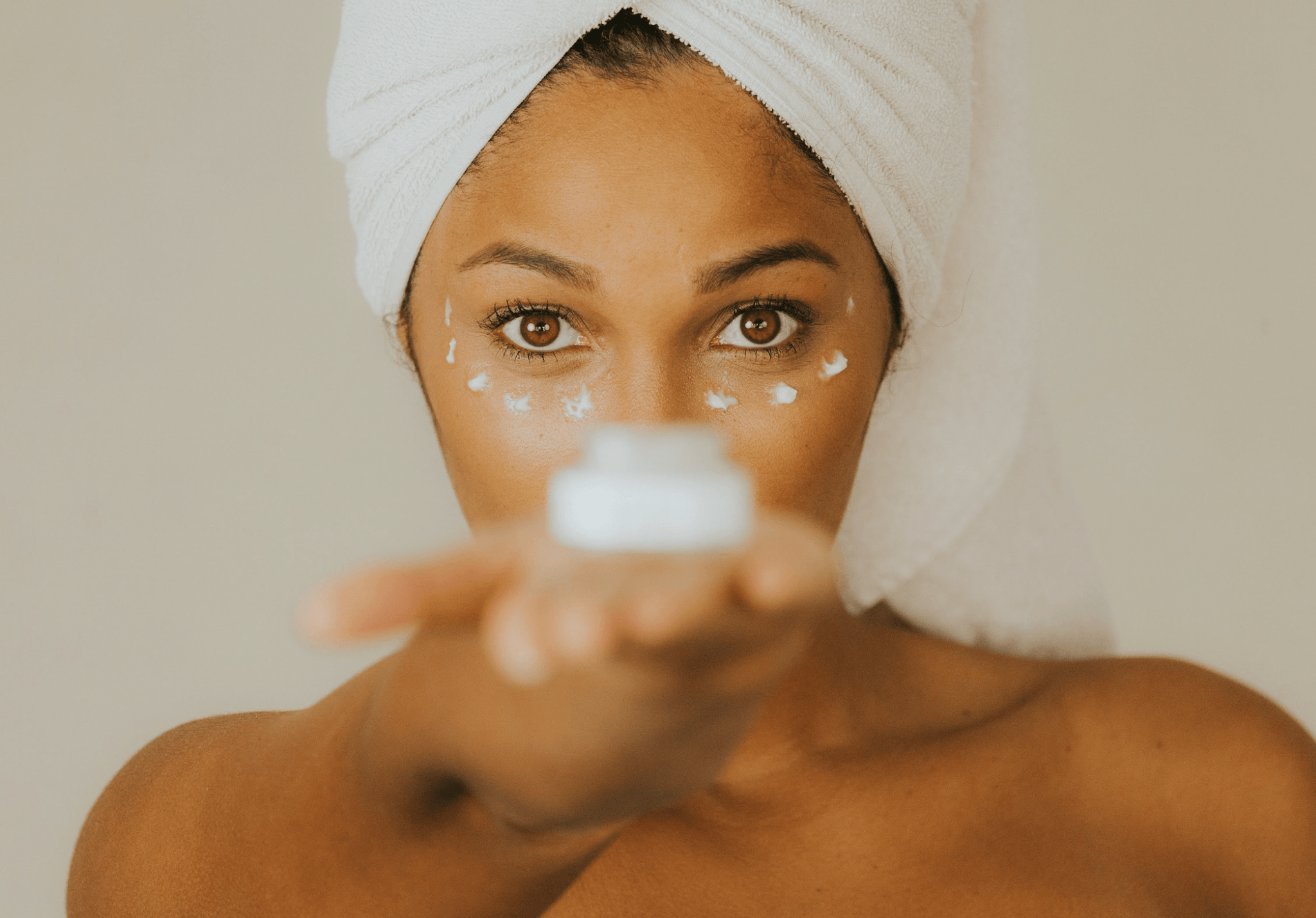 Oily skin winter survival guide - Round Lab