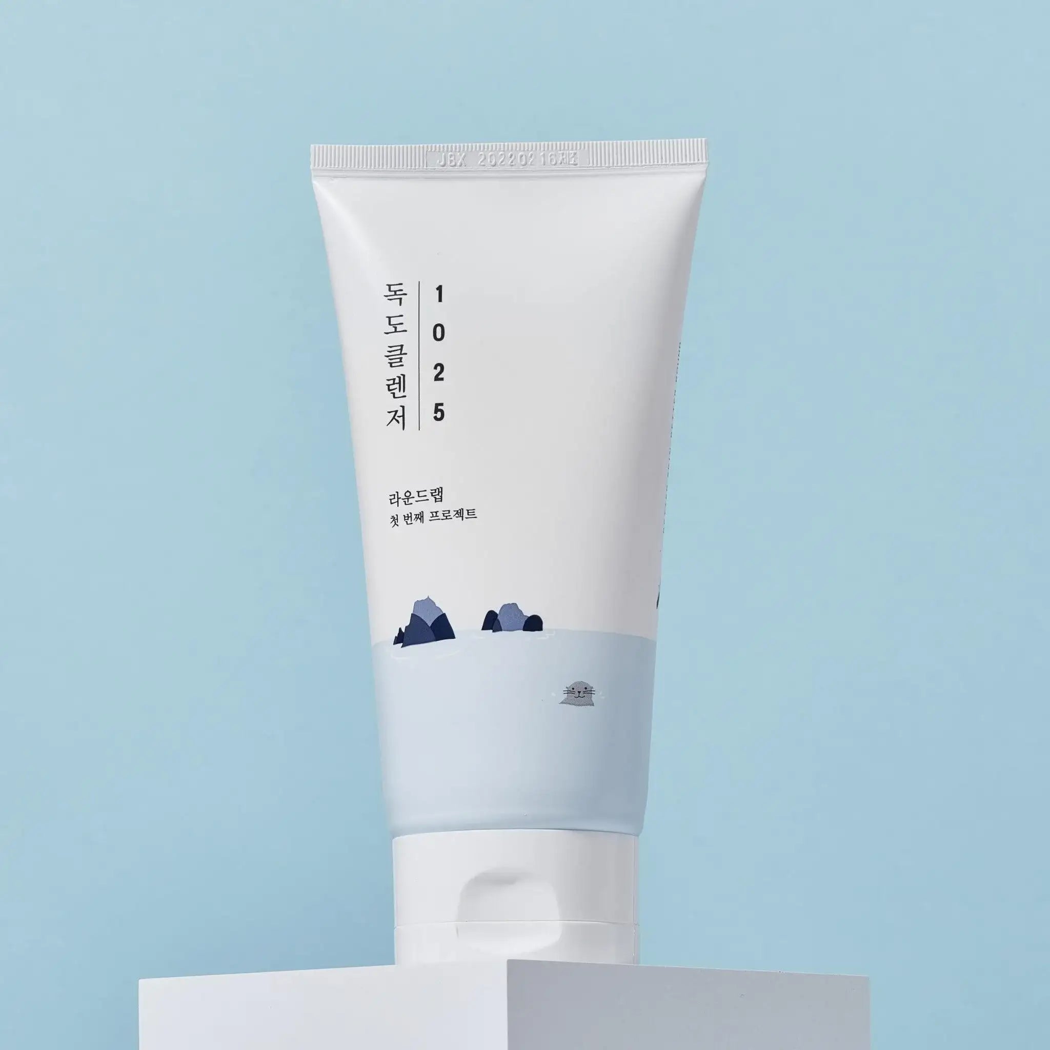 Round Lab Dokodo 1025 Dokdo Cleanser | Round Lab