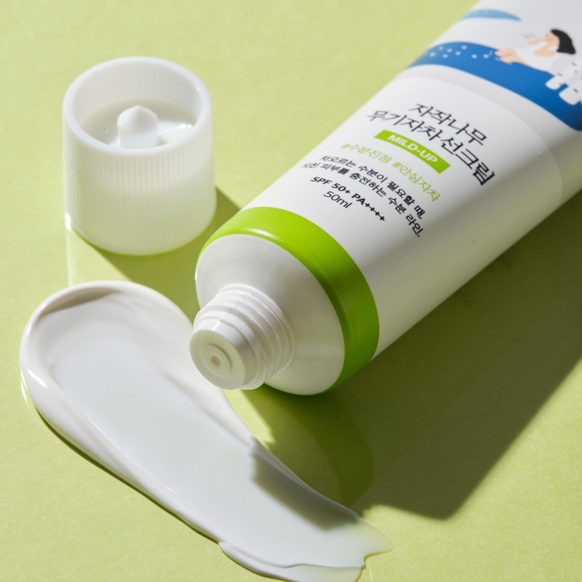 Birch Moisturizing Mild-Up Sunscreen SPF 50+, PA++++ - Round Lab