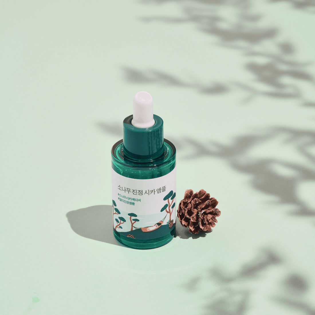 Pine Calming Cica Ampoule - Round Lab
