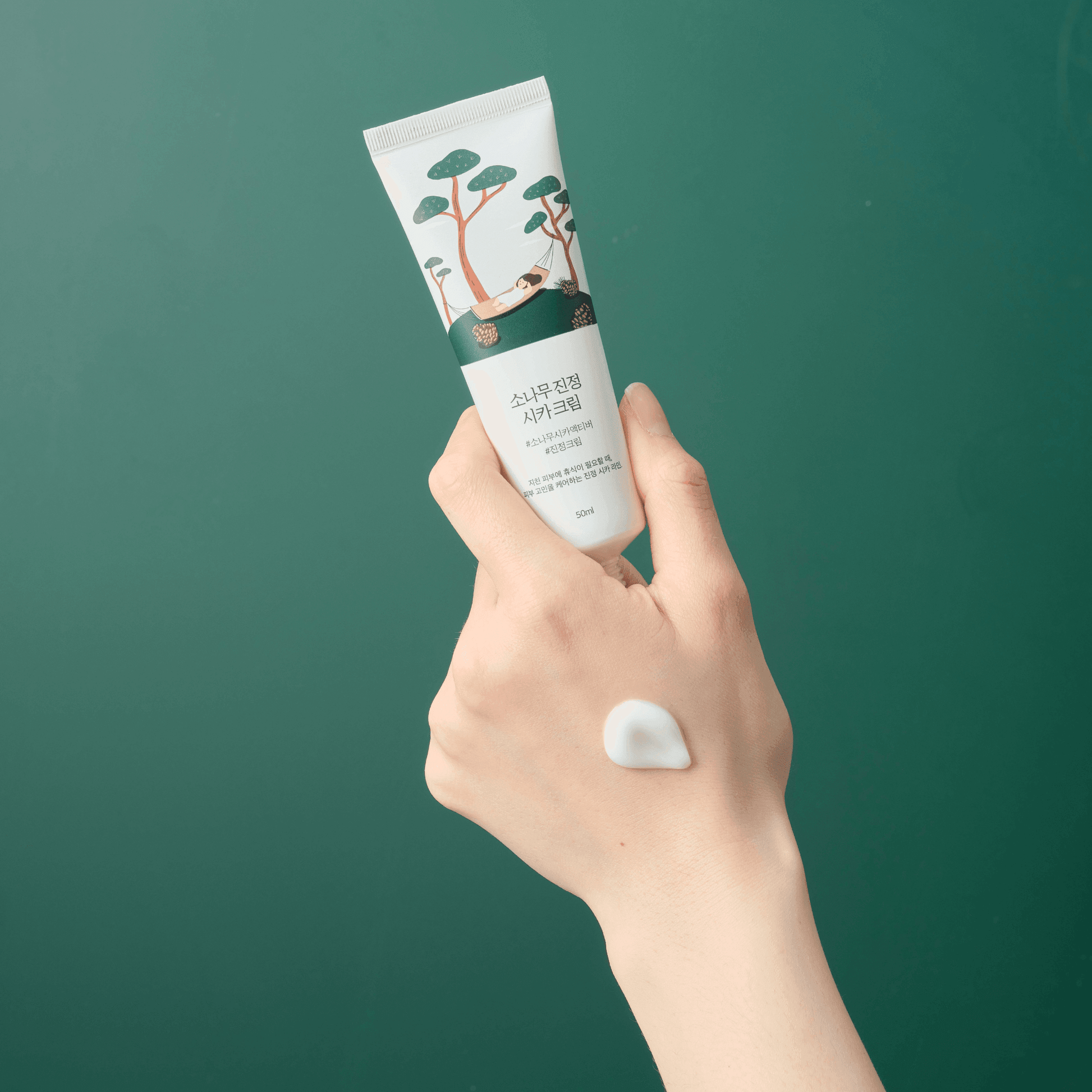 Pine Calming Cica Cream - Round Lab